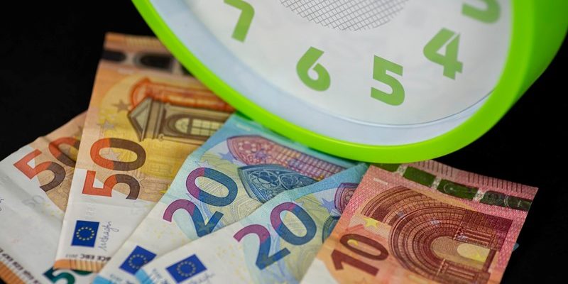 Opgave uitbetaalde bedragen aan derden bij toepassing verleggingsregeling btw